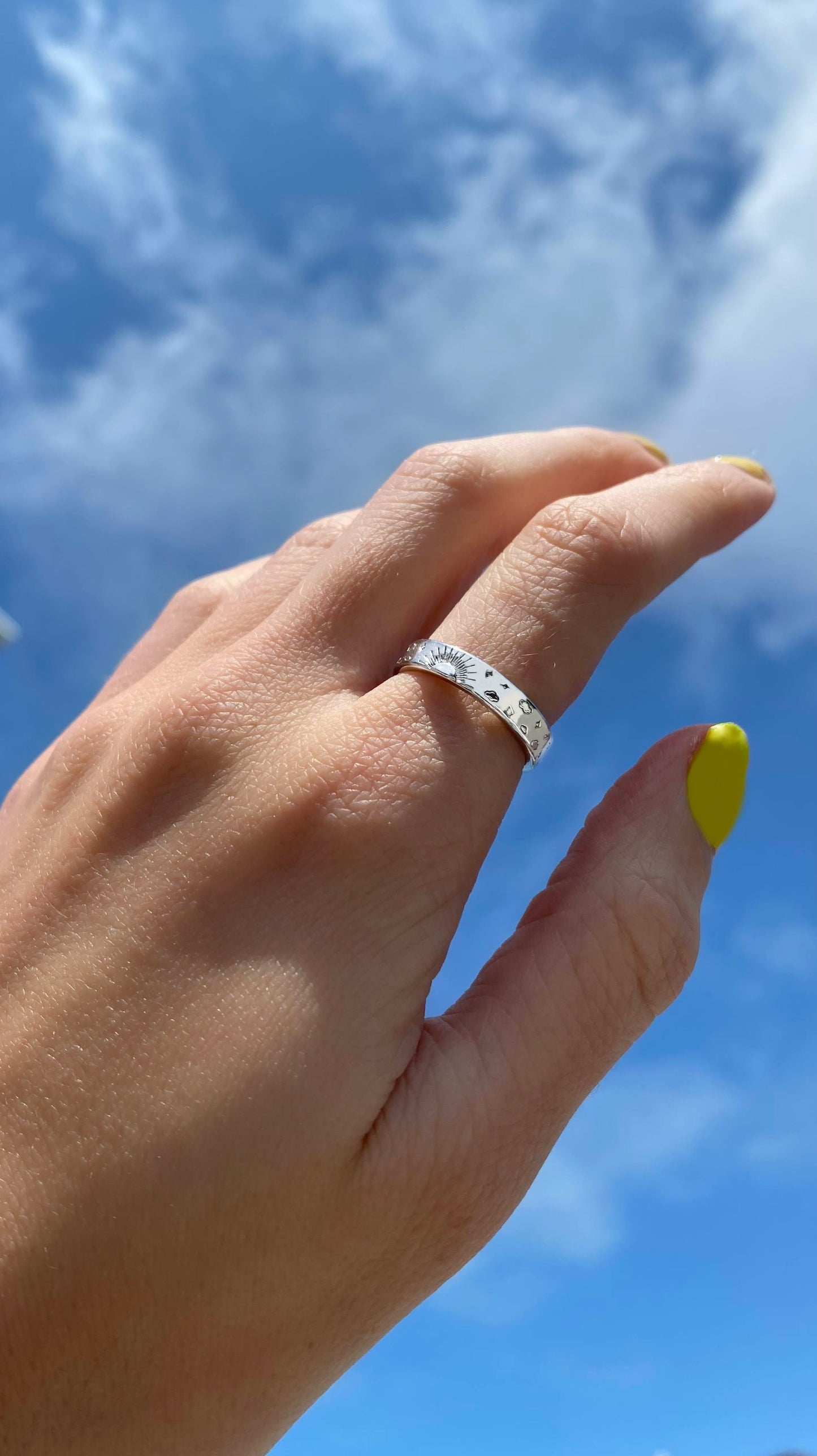Sun Moon Star Couple Ring β Set of 2 band rings copper gold or silver β Engraved sun moon stars
