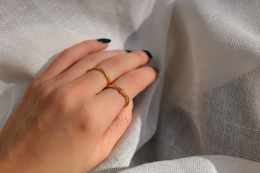 ROCKY - Waterproof Ring in 925 Sterling Silver ∙ Thin Fine Stackable ring ∙ Easy adjustable ring ∙ 100% silver ∙ Micro-inlaid zircon