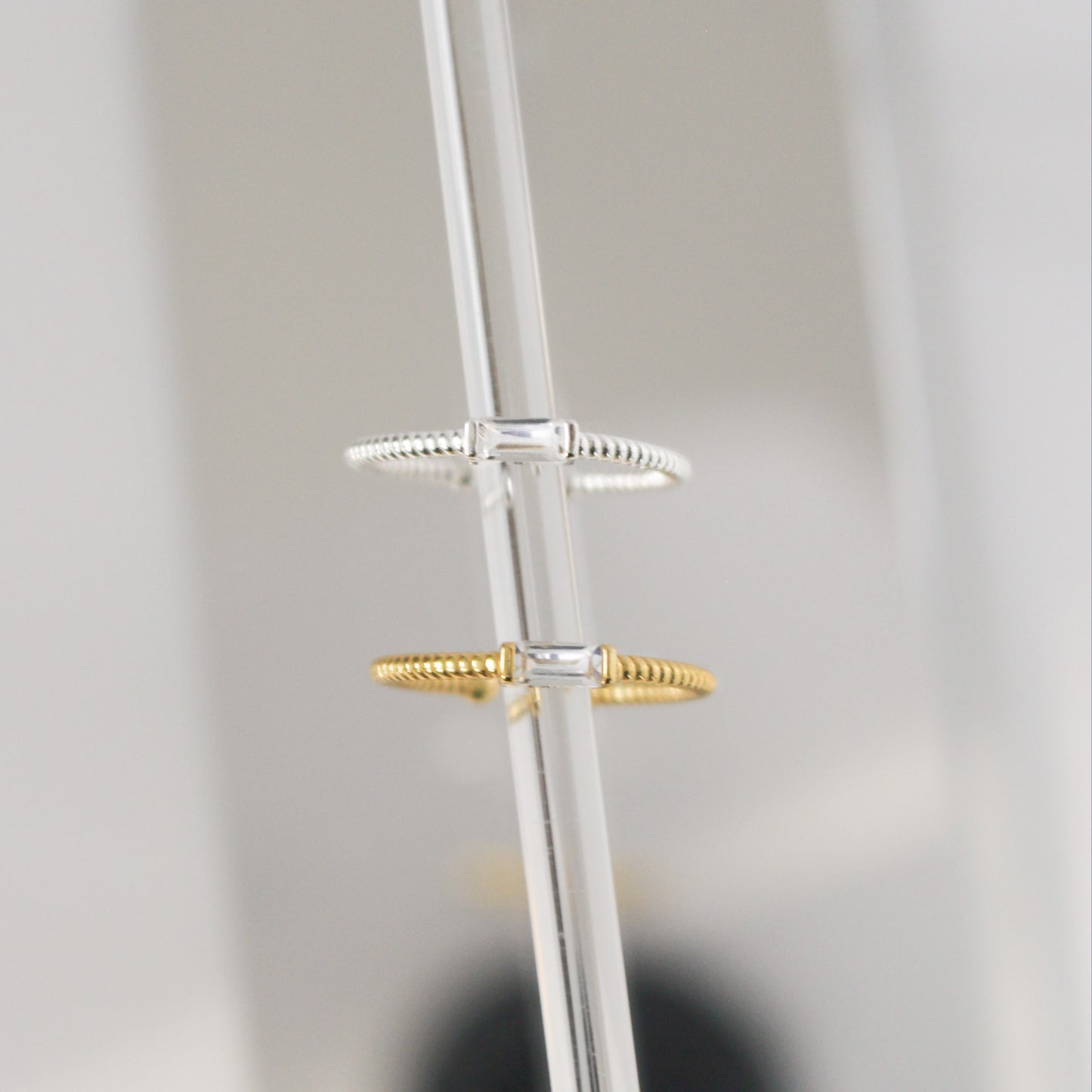 Dainty Baguette Ring in 925 Sterling Silver gold plated ∙ Fine Stackable rings ∙ 100% silver ∙ Sparkling Ring ∙ Thin Twisted Band Ring