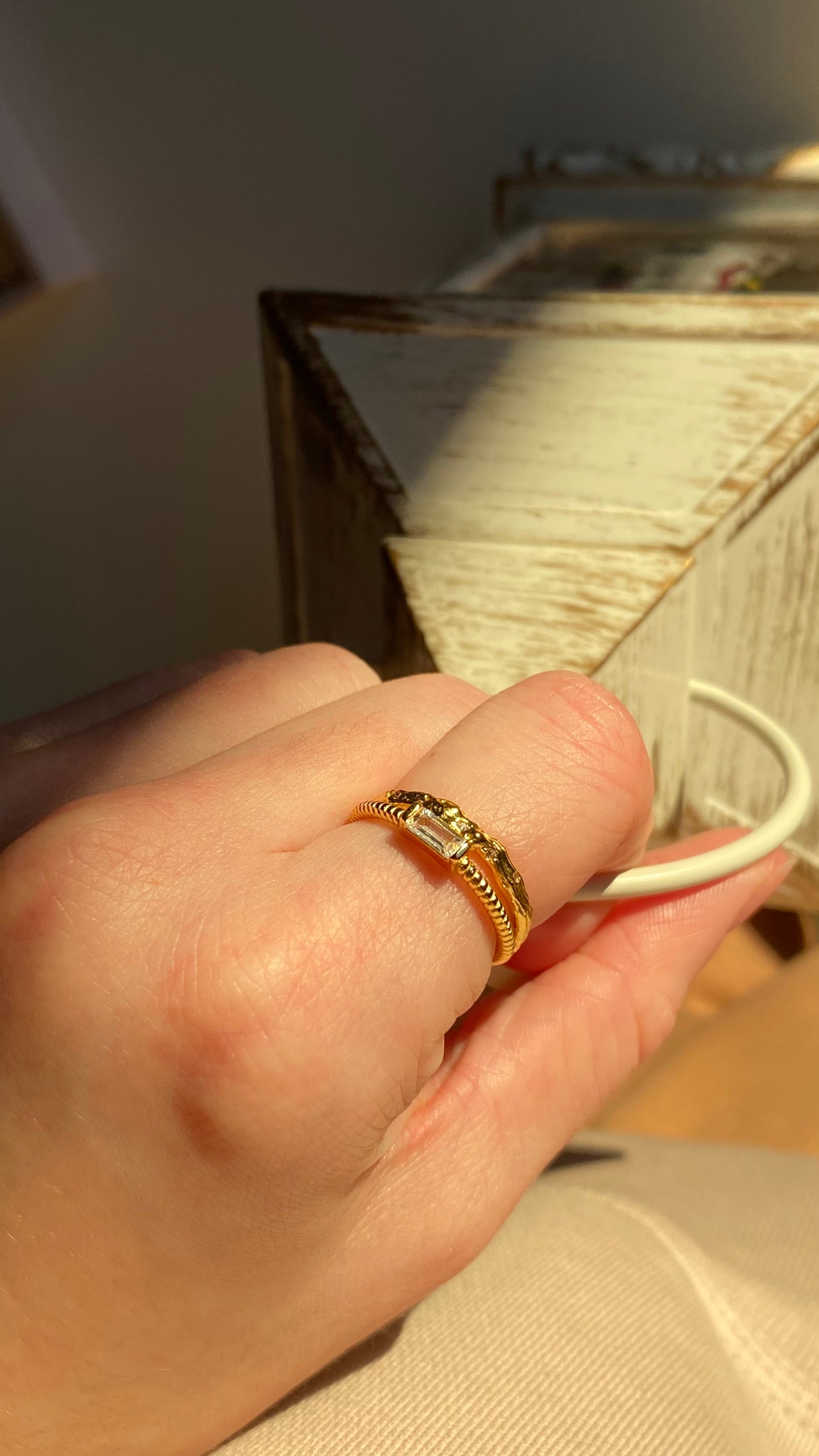 Dainty Baguette Ring in 925 Sterling Silver gold plated ∙ Fine Stackable rings ∙ 100% silver ∙ Sparkling Ring ∙ Thin Twisted Band Ring