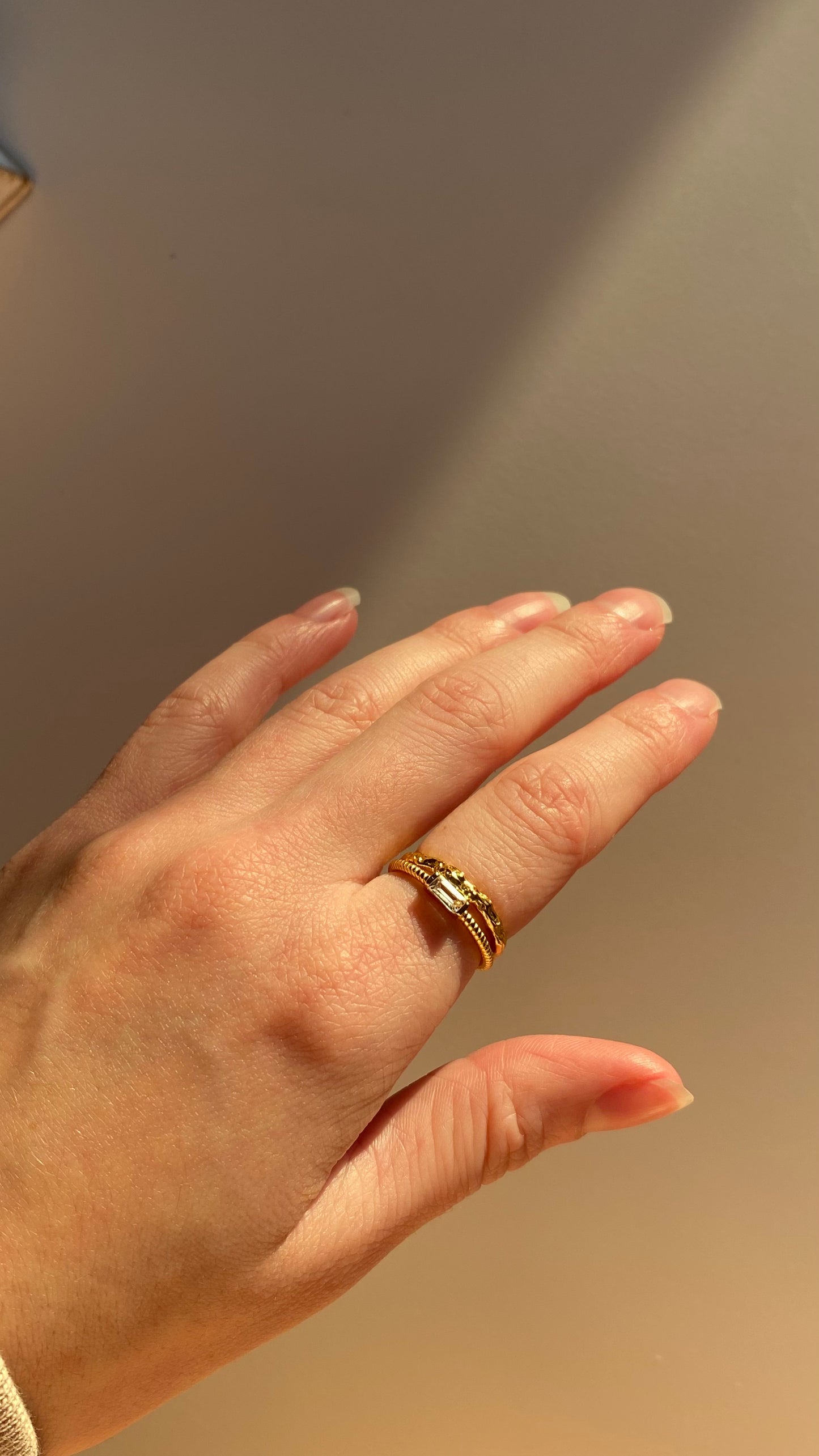 Dainty Baguette Ring in 925 Sterling Silver gold plated ∙ Fine Stackable rings ∙ 100% silver ∙ Sparkling Ring ∙ Thin Twisted Band Ring