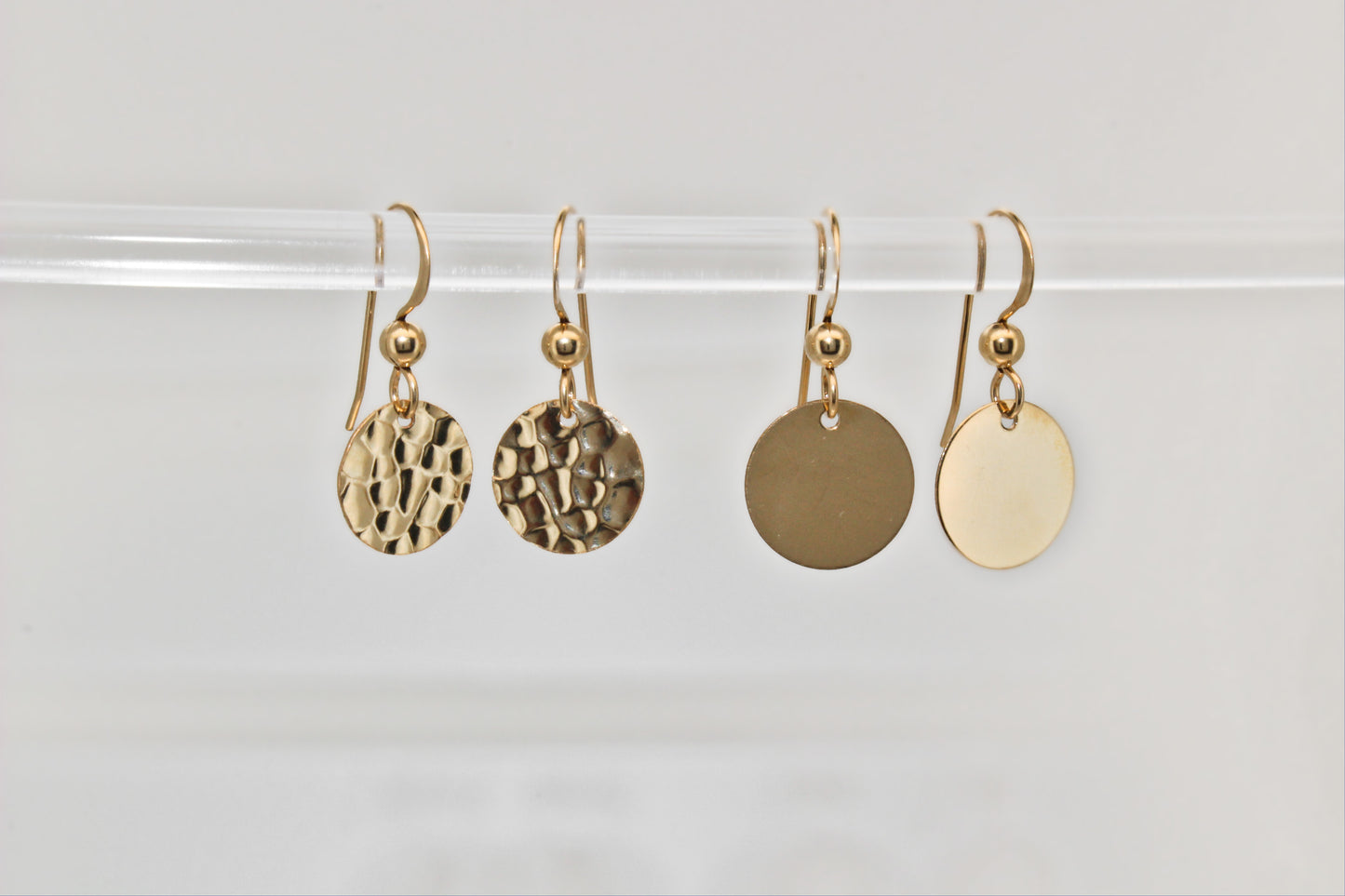 Flattering Minimal 14k Gold Filled Earrings ∙ Hammered Disc Drop Earrings ∙ Wedding Jewelry ∙ Dangle Earrings