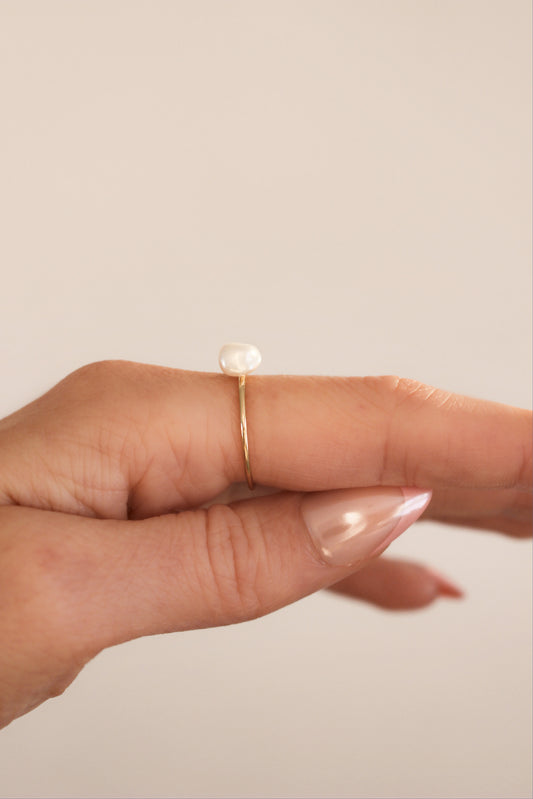 14K Gold Filled Dainty Freshwater Pearl Ring For Women · Baroque Irregular Ring