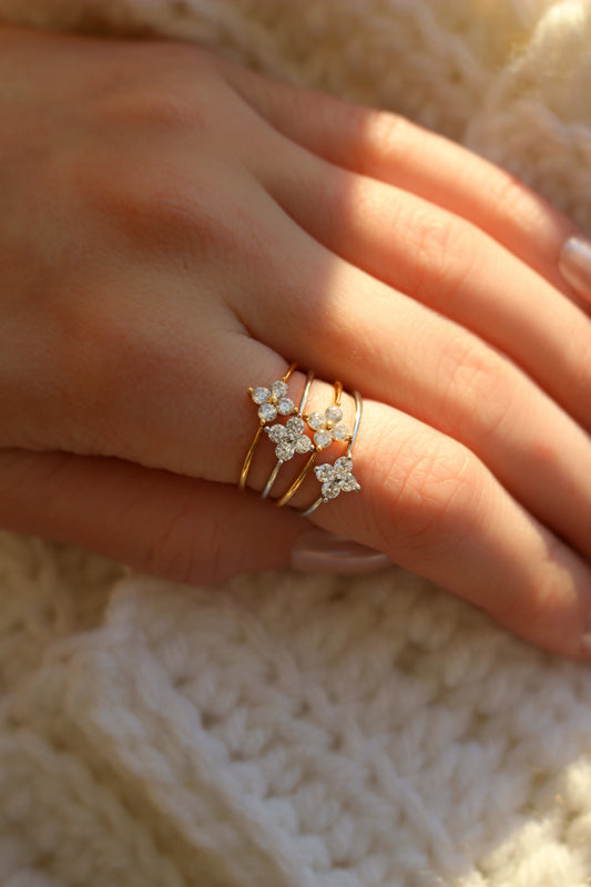 Floral Flower Diamond Ring For Her · 18k Gold and 925 Sterling Silver Ring