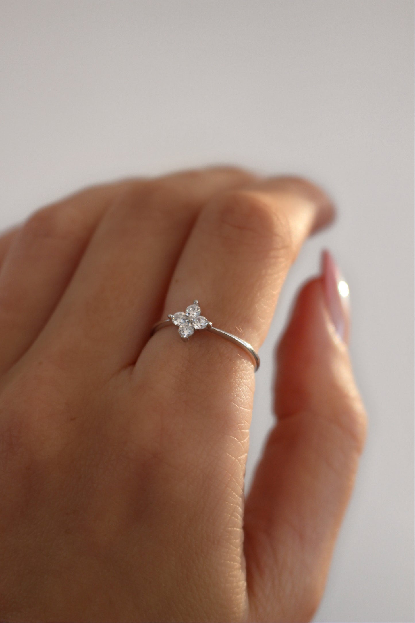 Floral Flower Diamond Ring For Her · 18k Gold and 925 Sterling Silver Ring