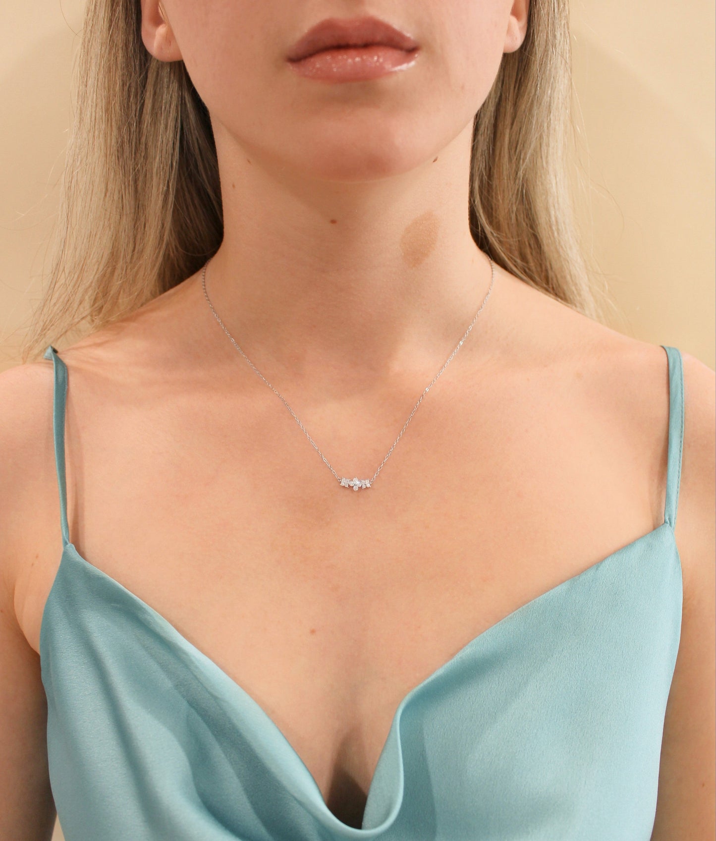 925 Sterling Silver Dainty Flower Necklace ∙ Trio Flower Chain