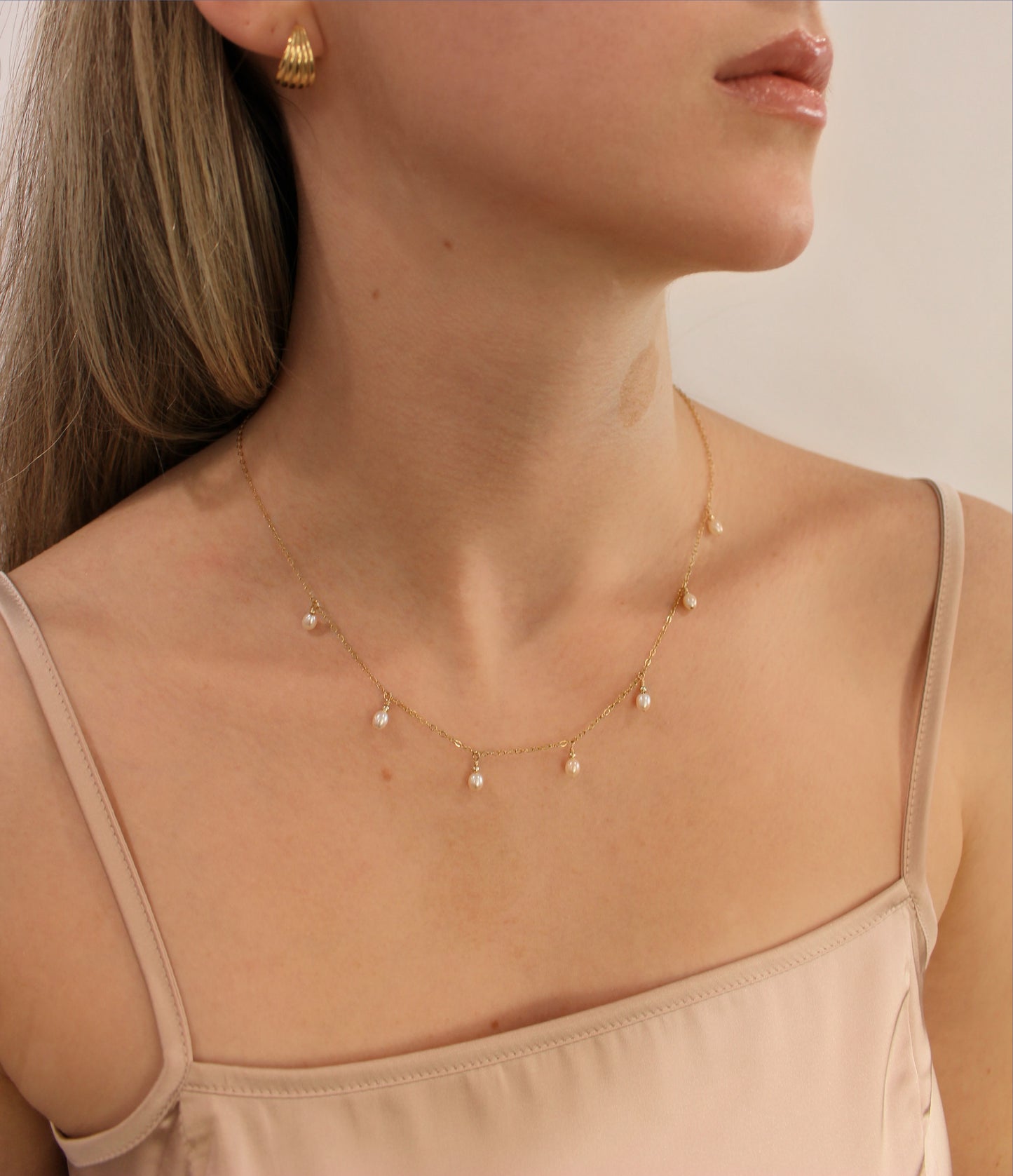 14K Gold Filled Dainty Freshwater Dangling Pearl Necklace