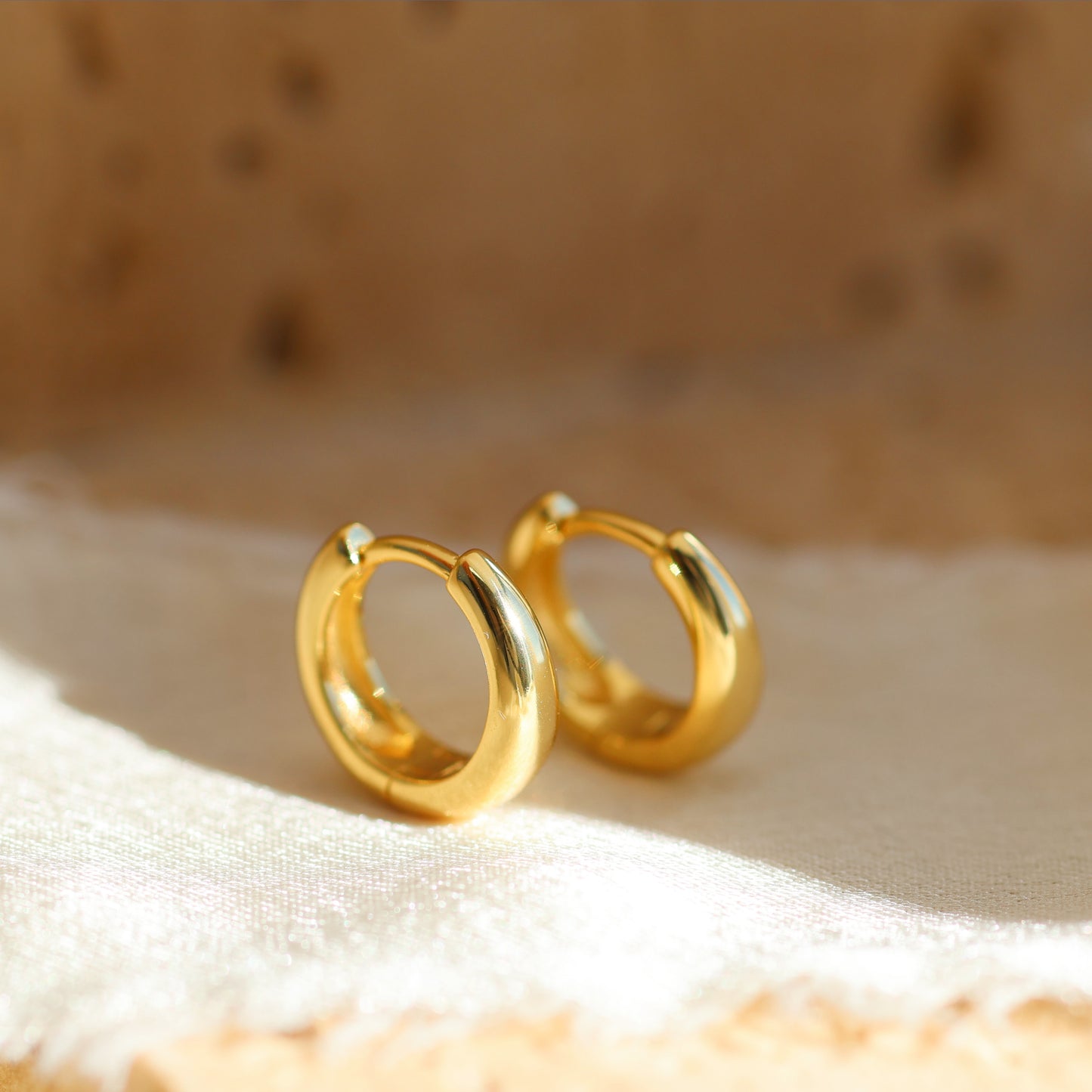 18 karat Gold Vermeil Hoops Earrings ∙ 12mm Huggies