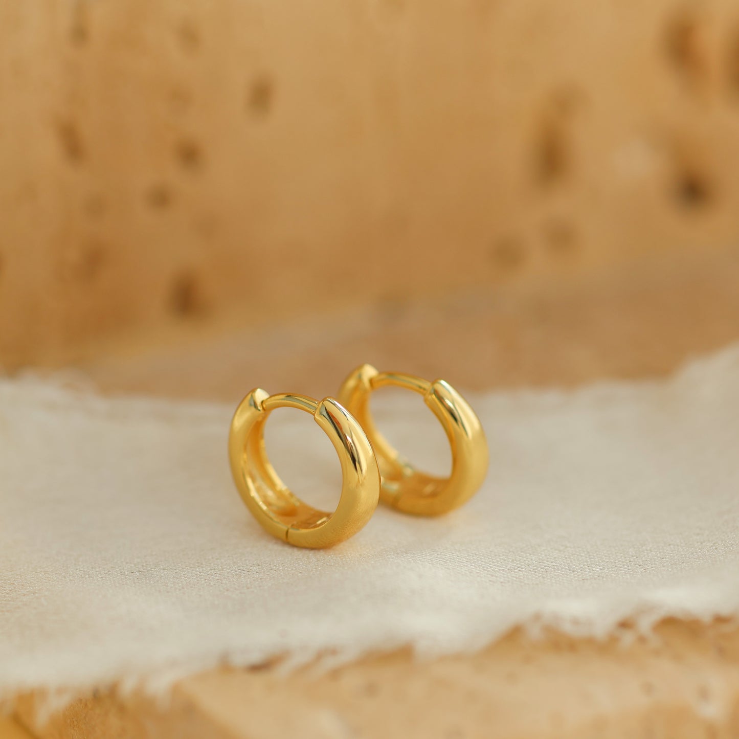 18 karat Gold Vermeil Hoops Earrings ∙ 12mm Huggies