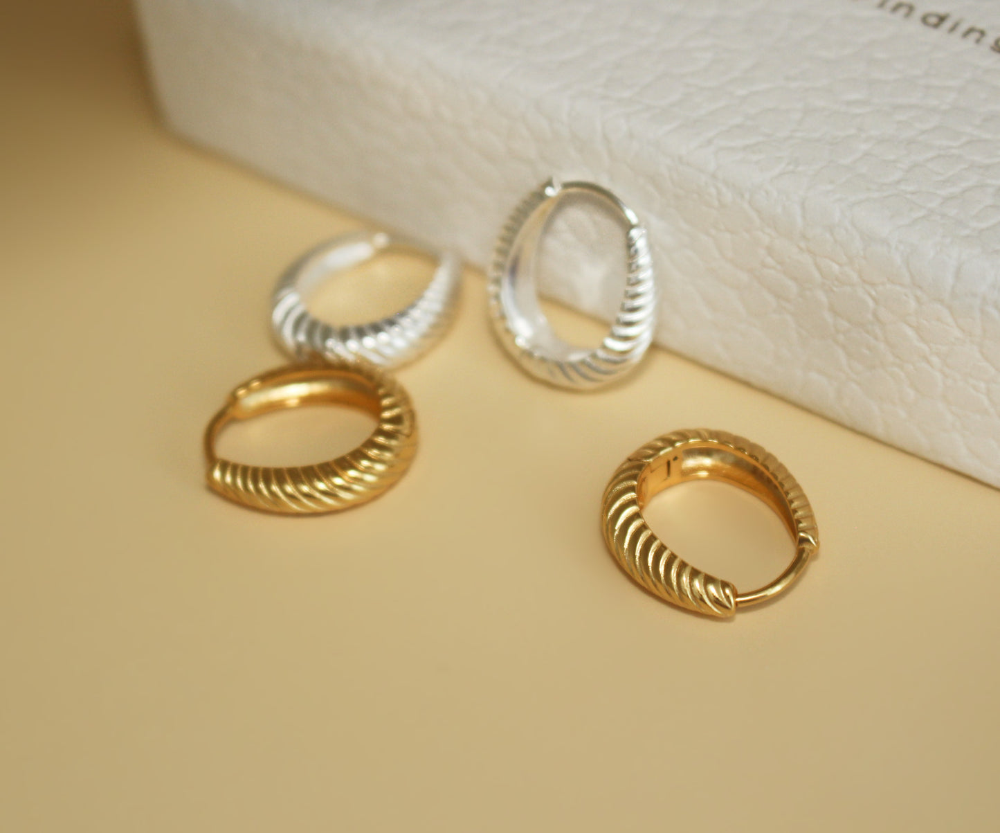 SELENA - Minimal Twisted Hoops in 925 Sterling Silver Filled ∙ 18k Gold Daily Wear Earrings ∙ Croissant Hoop