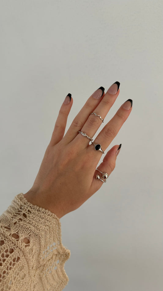 ONY - S925 Sterling Silver Ring ∙ Waterproof ∙ Black Agate