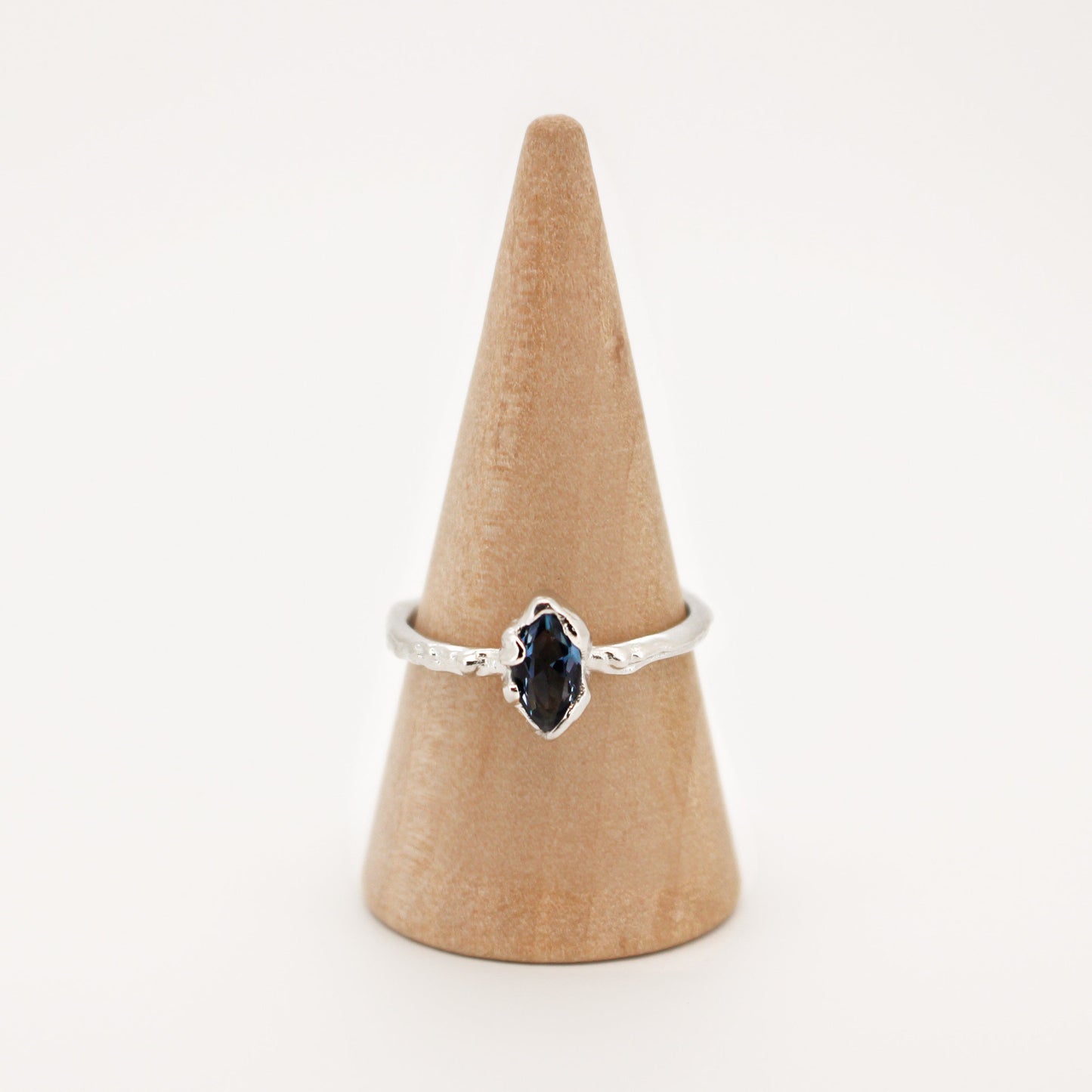 Authentic S925 Sterling Silver Ring ∙ Dark Blue Sapphire Zirconia ∙ Unique size ∙ Adjustable Ring ∙ Marquise Ring ∙ Engagement Ring