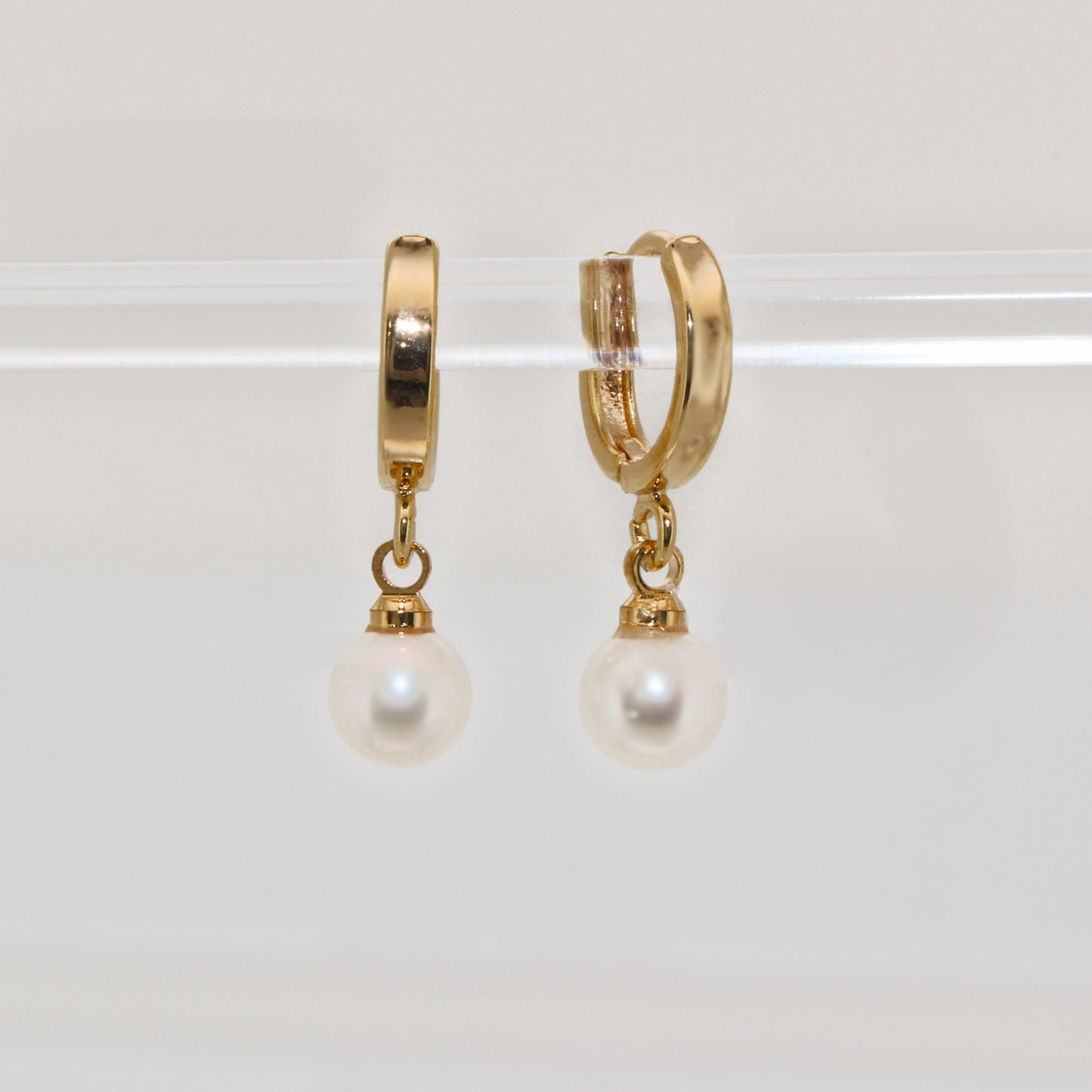 JUNE - Silver Pearl Drop Huggies Earrings ∙ Pearl Dangle Earring ∙ Wedding Pearl Layering Earrings ∙ Ocean Inspired Jewelry