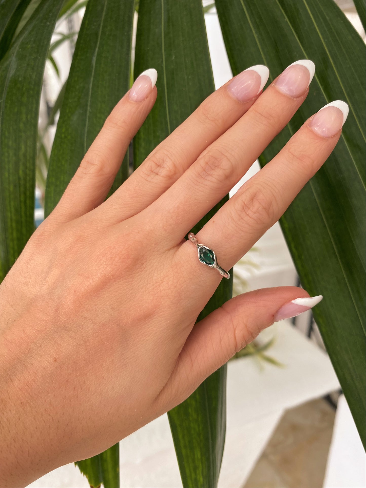 TRESOR - Sparkling Zirconia Ring in 925 sterling silver ∙ Water Element