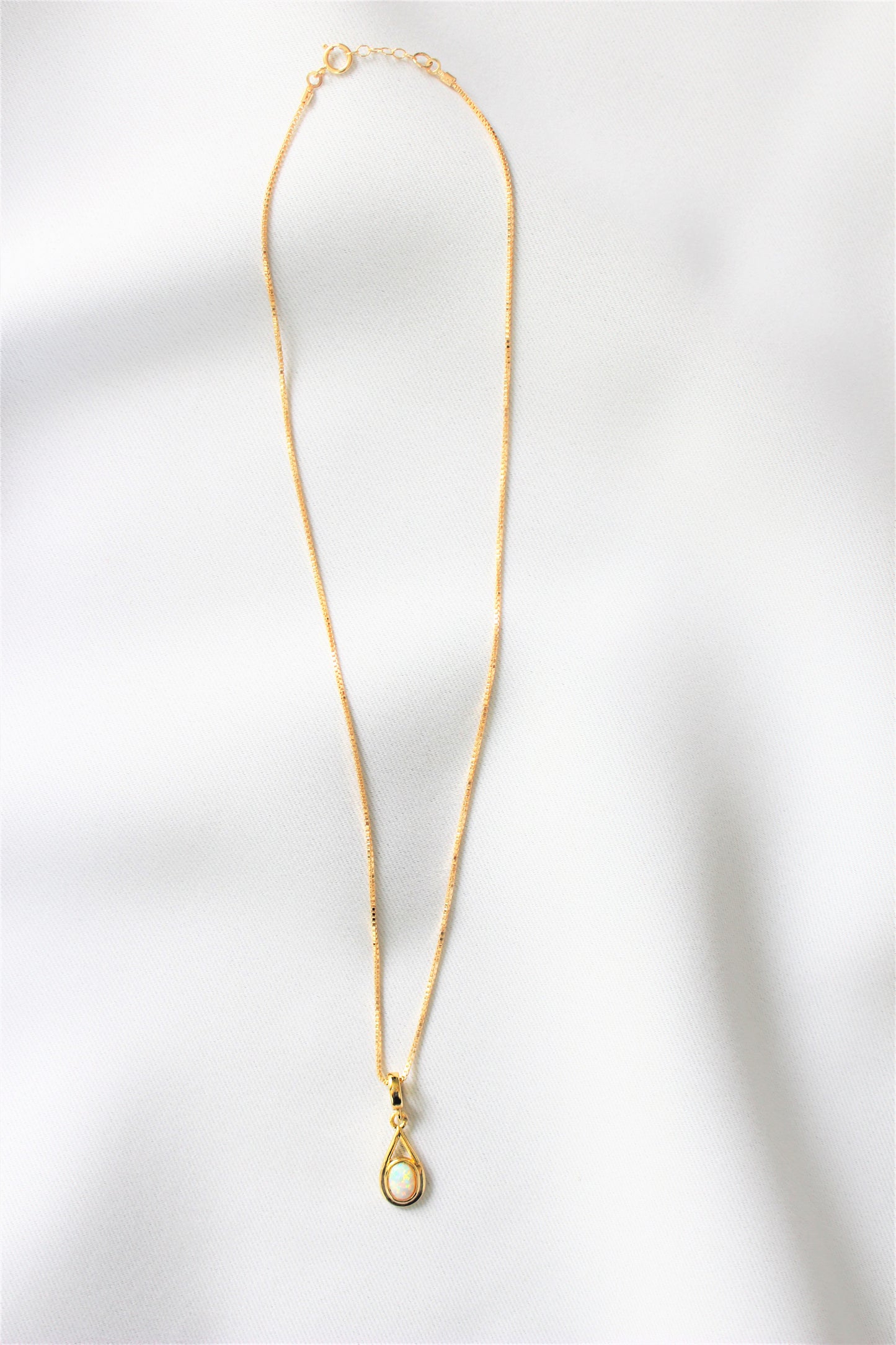 White opal pendant and 14Kt Gold Filled necklace ∙ Oval teardrop bezel opal ∙ Necklace for women ∙ Birthstone Gift