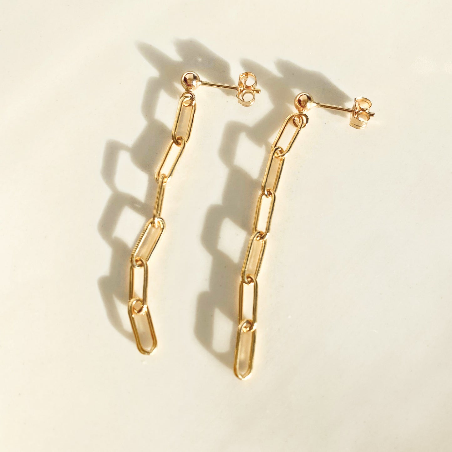 Corbeau - Boucles d'oreilles trombone longues en Gold Filled 14K