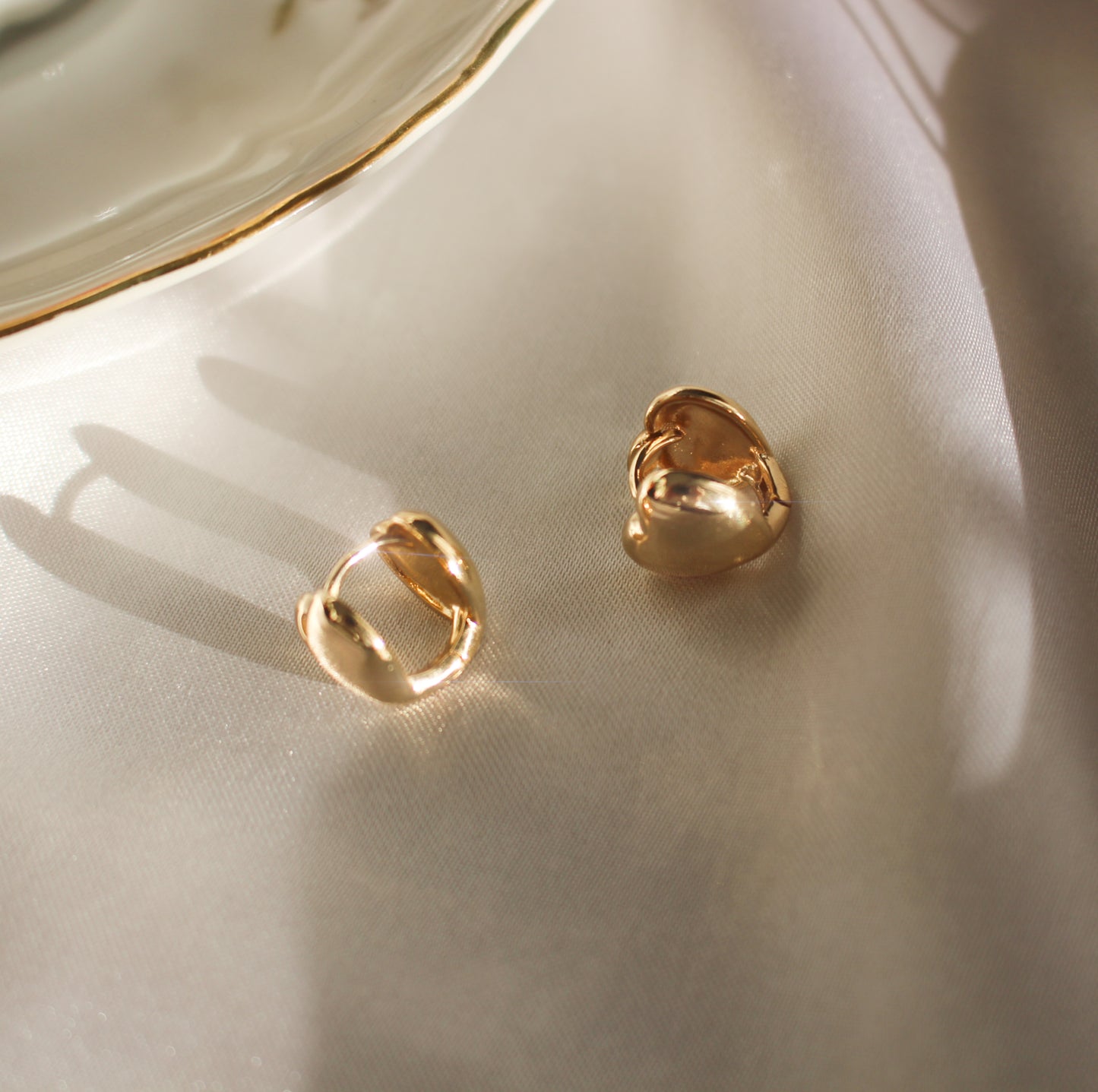 ADORE- Sparkling 14K Gold Tiny Hoop Heart Earrings Studs For Valentine · 12mm · Dainty Simple Huggies · Lightweight · Gold Earrings