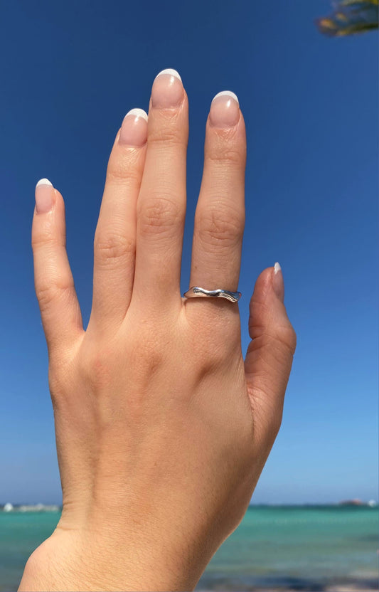 925 Sterling Silver Water Element Ring ∙ Wavy Ring ∙ Plain Curved Abstracted Ring