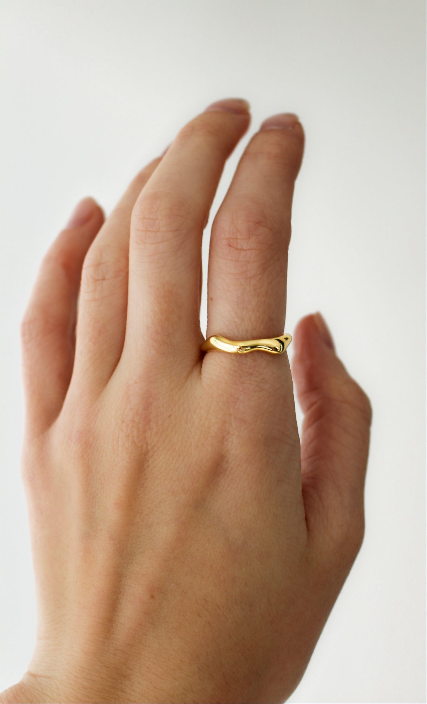 925 Sterling Silver Water Element Ring ∙ Wavy Ring ∙ Plain Curved Abstracted Ring