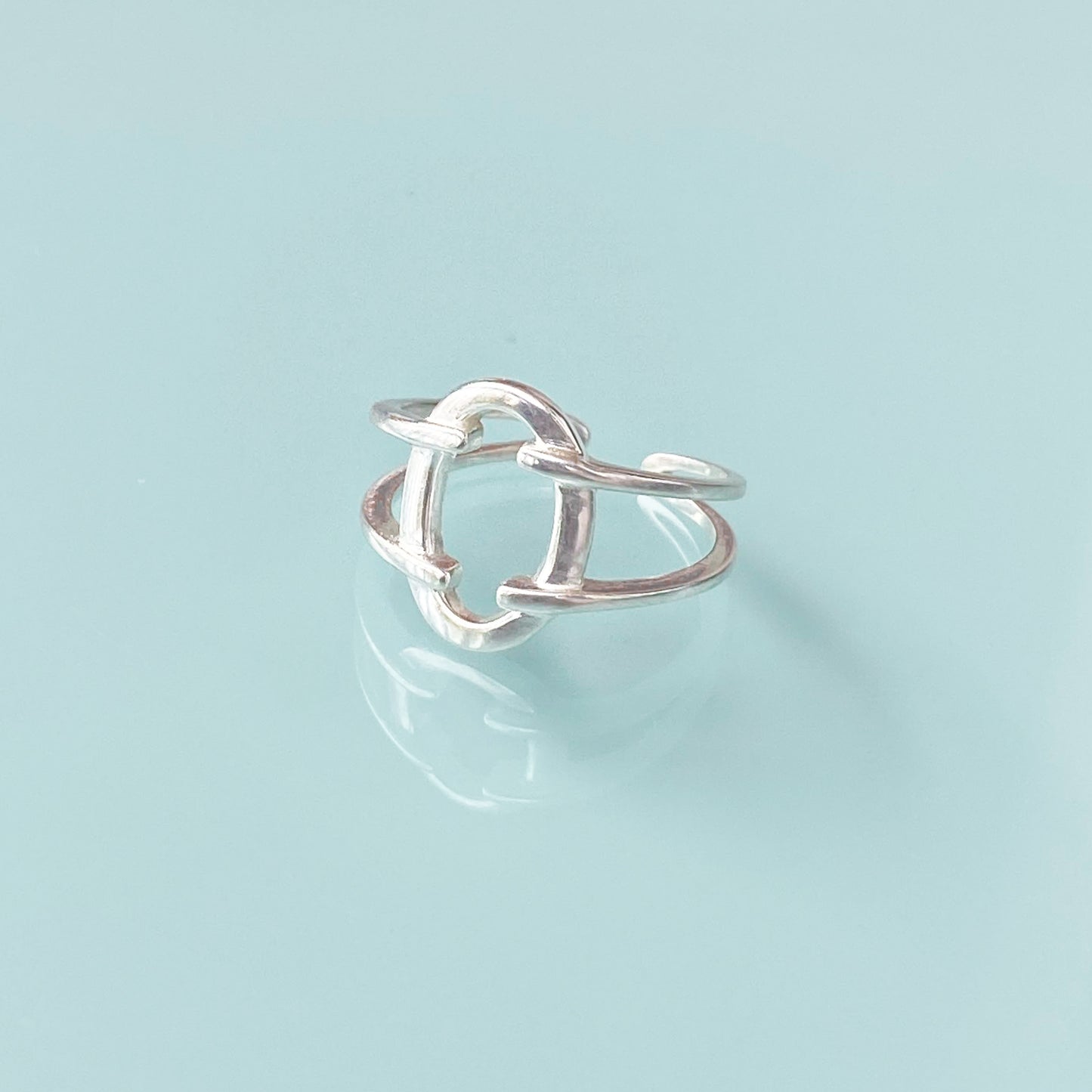Chunky Circle Knot Ring in Solid 925 Sterling Silver ∙ Thumb Rings for Woman