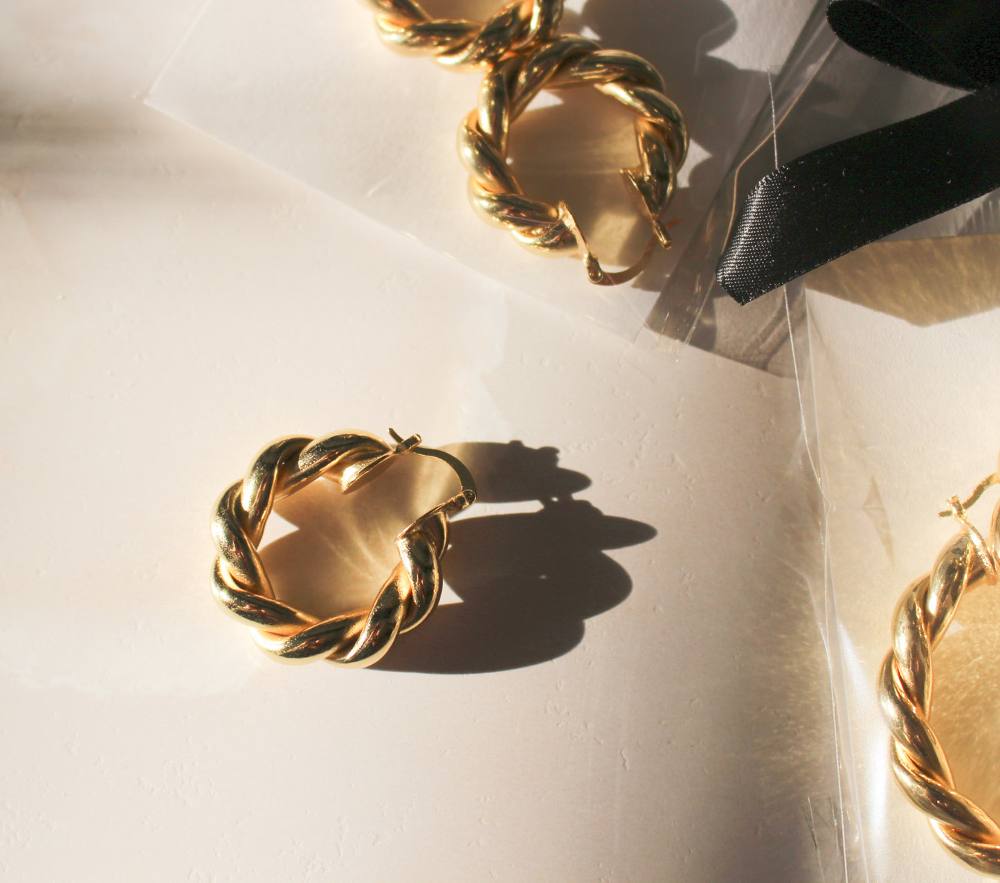 BROOKLYN - Gold Twisted Hoop Earrings · Bold Chunky Earrings