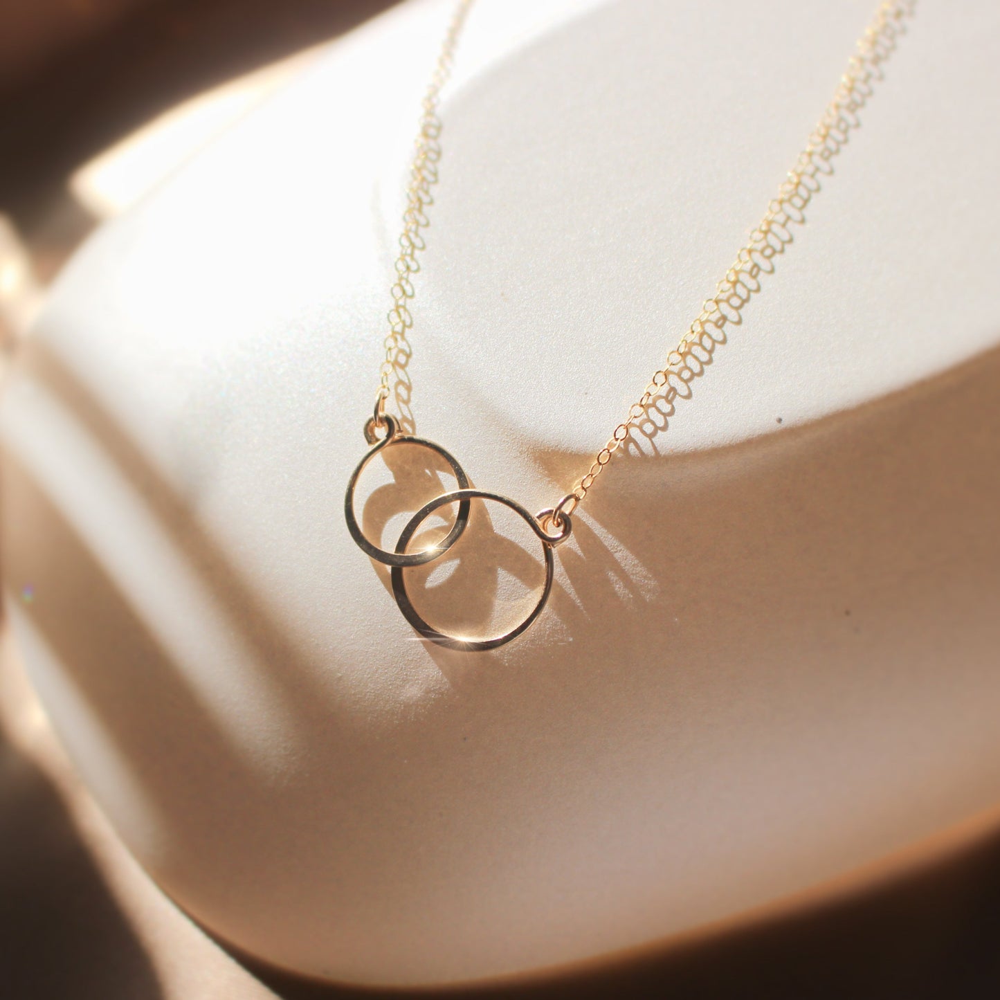 Forever Necklace in 14K gold filled ∙ Dainty gold necklace for women ∙ Infinity Eternity Jewelry ∙ Gift for women ∙ 2 circles