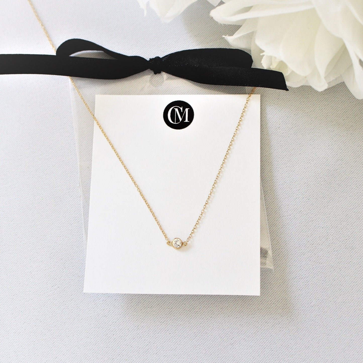 Minimalist small zirconia 14K Gold Filled necklace ∙ Clear Zircon Connector and dainty cable chain