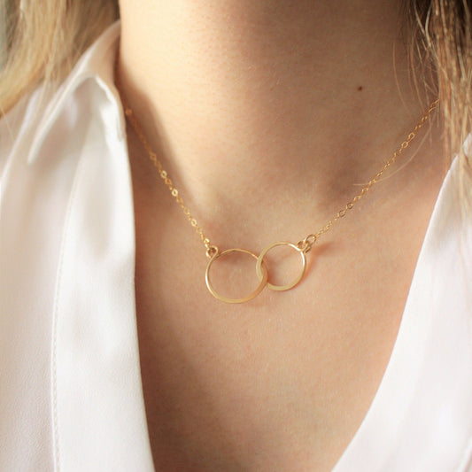 Forever Necklace in 14K gold filled ∙ Dainty gold necklace for women ∙ Infinity Eternity Jewelry ∙ Gift for women ∙ 2 circles