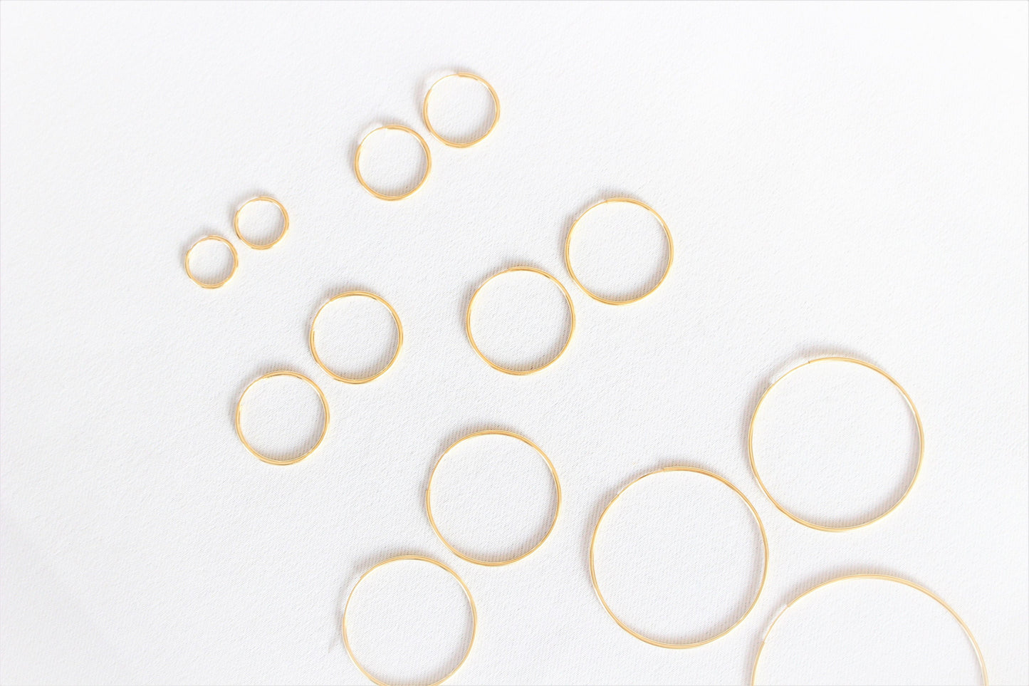 14kt gold filled hoops earrings ∙ Minimalist Creole earrings ∙ 1 pair ∙ Long lasting earrings tiny simple