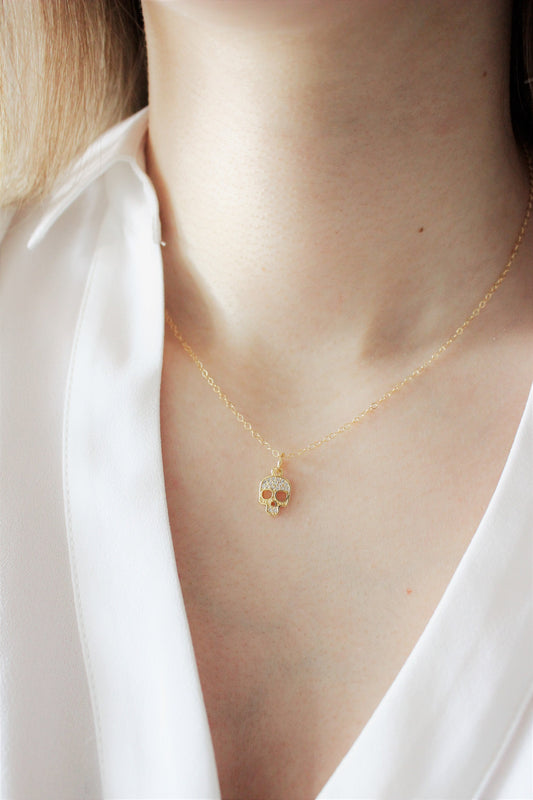 Dainty Skull Necklace ∙ 14k Gold filled chain ∙ Shiny charm pendant skull