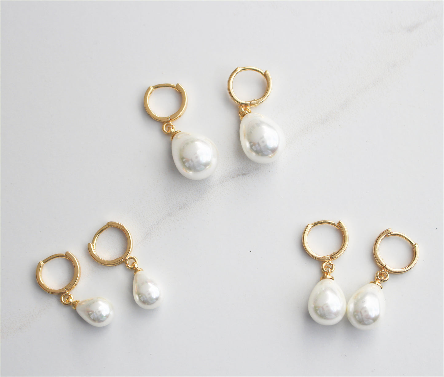 LYLA - 14K Gold Mini Hoops and Sea Shell ∙ Drop Pearl Earrings ∙ Golden Huggies Clip ∙ Drop Earrings ∙ Ocean Inspired Jewelry