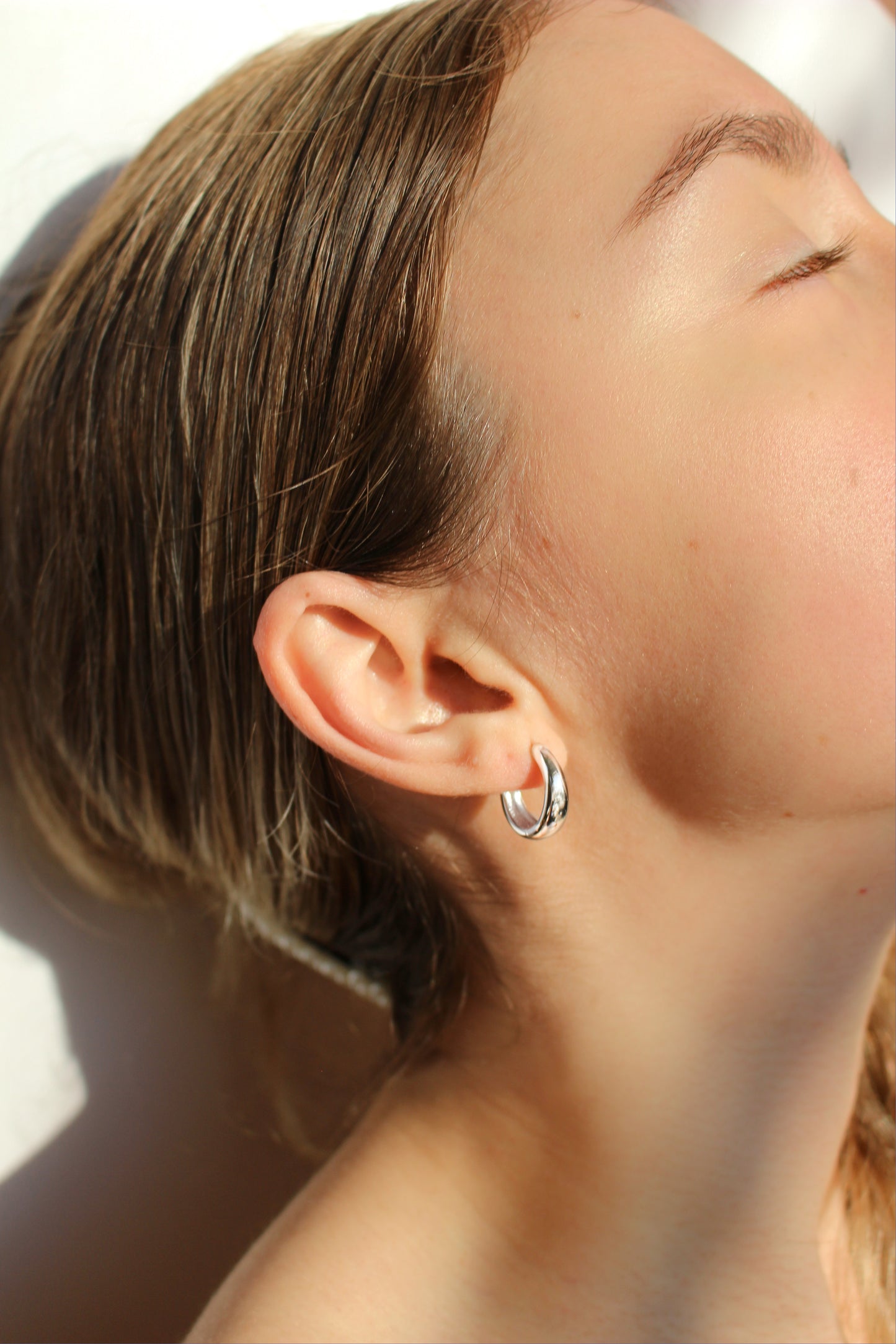 Sterling Silver Solid Vermeil Earrings ∙ Huggies Plain Hoop∙ 18mm ∙ Minimalist Simple Earrings ∙ Watersafe ∙ Recycled Silver ∙ Best Quality