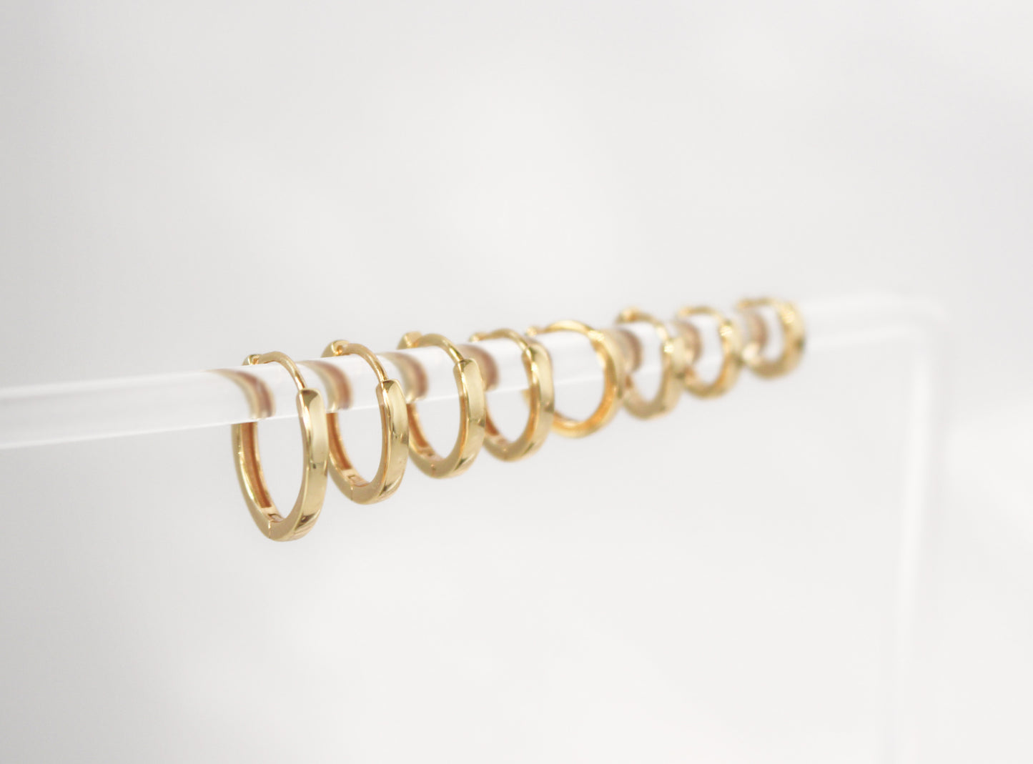 18k Gold Vermeil Waterproof Hoops ∙ Gold Huggie ∙ Simple tiny Earrings ∙ Unisex Earrings ∙ Dainty Hoops