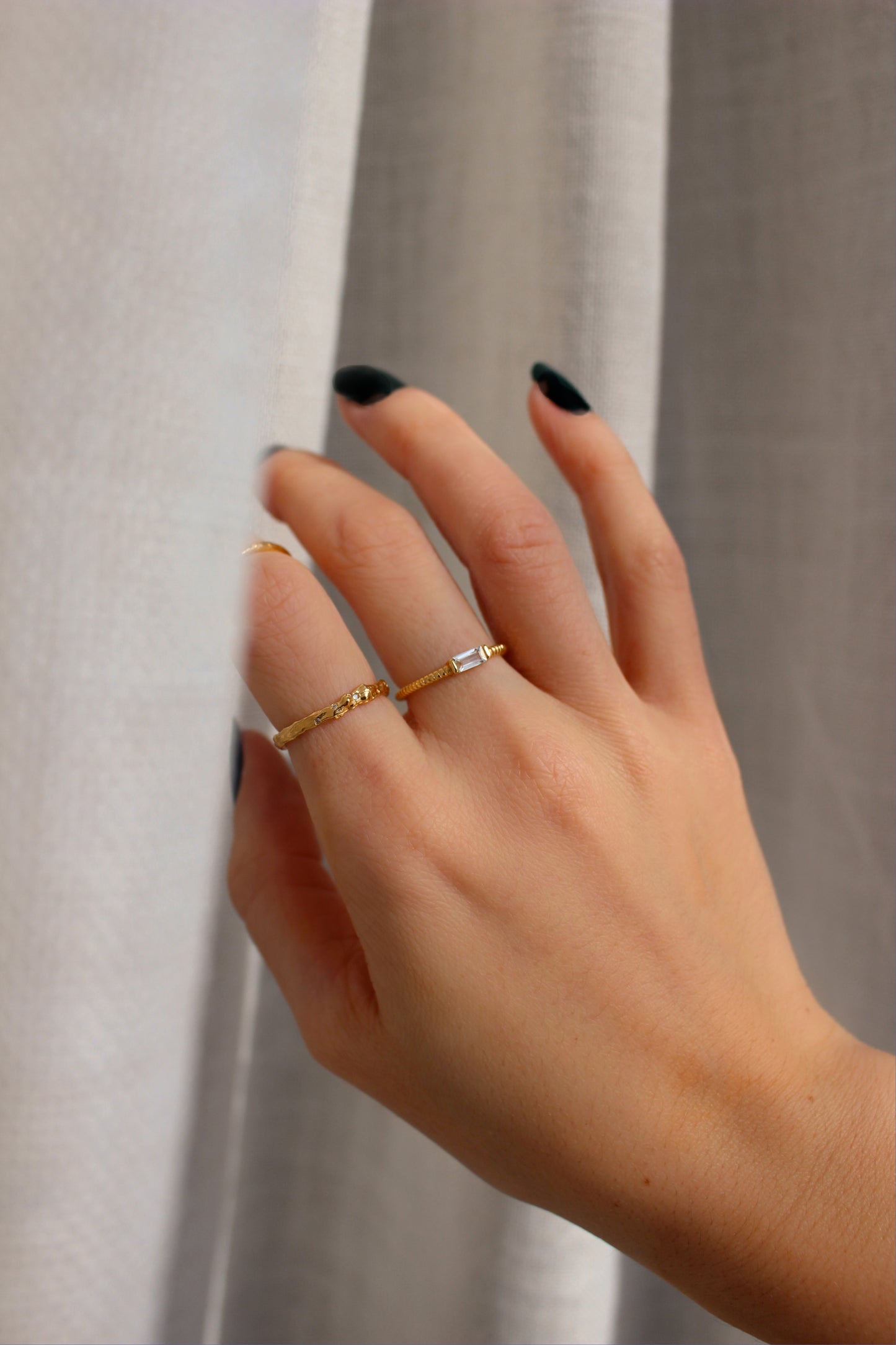 ROCKY - Waterproof Ring in 925 Sterling Silver ∙ Thin Fine Stackable ring ∙ Easy adjustable ring ∙ 100% silver ∙ Micro-inlaid zircon