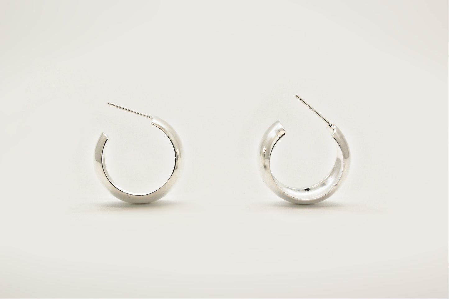 925 Sterling Silver Filled Inside Earrings ∙ Big C Shape Hoop ∙ Chunky Bulky Dome Earrings ∙ Prevent Allergy ∙ Gift for her ∙ Lightweight