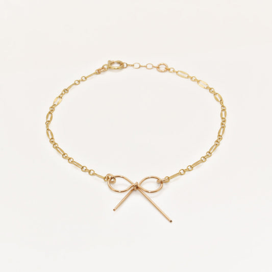 14k Gold Filled Bow Bracelet ∙ Sequin Lace Chain ∙ Gift for Her ∙ Dainty Adjustable Bracelet for Women ∙ Waterproof