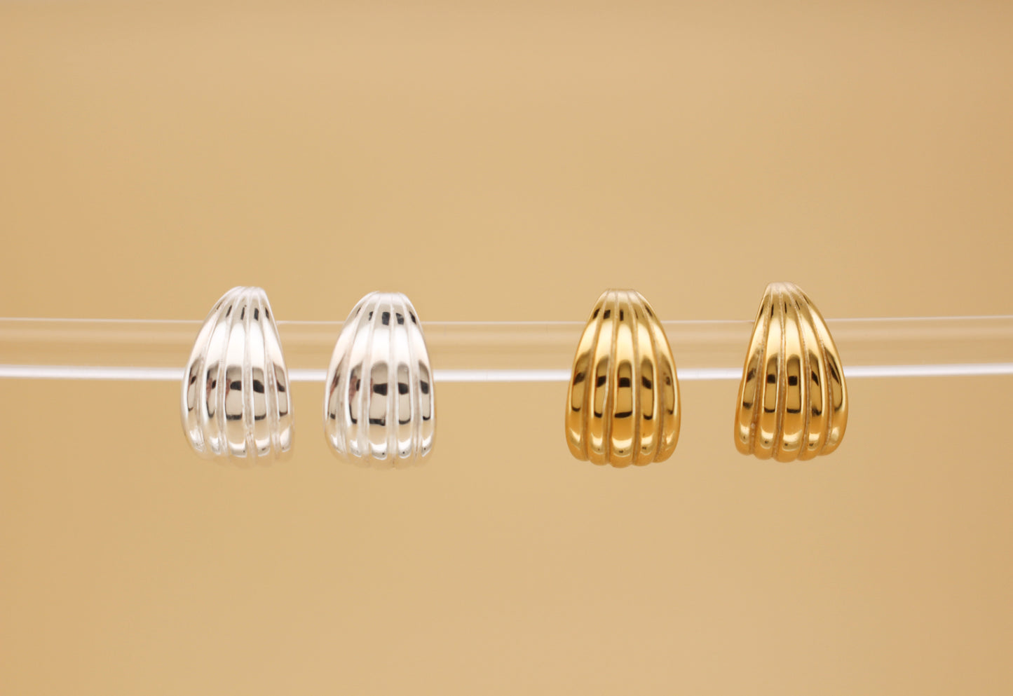 ARIEL - Shell Hoops Earrings in 925 Sterling Silver 18K Gold