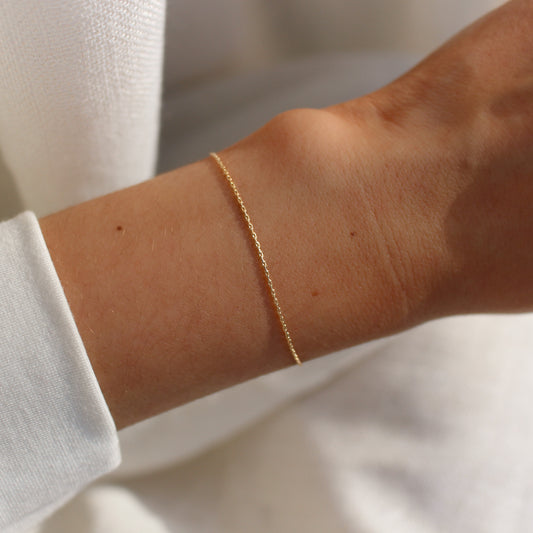 14k Gold Filled Snake Chain Bracelet ∙ Minimalist Layering Bracelet ∙ Adjustable Bracelet For Women ∙ Gift for wife ∙ 0.7mm ∙ Anti tarnish