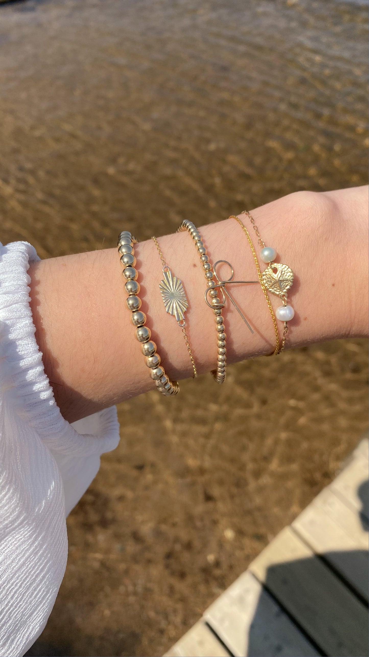 Bow Knot Ball Bracelet in 14k Gold Filled · Ribbon Bow · Best Friend Bracelets · Bracelet for Women · Anti Tarnish · Beaded Bracelet