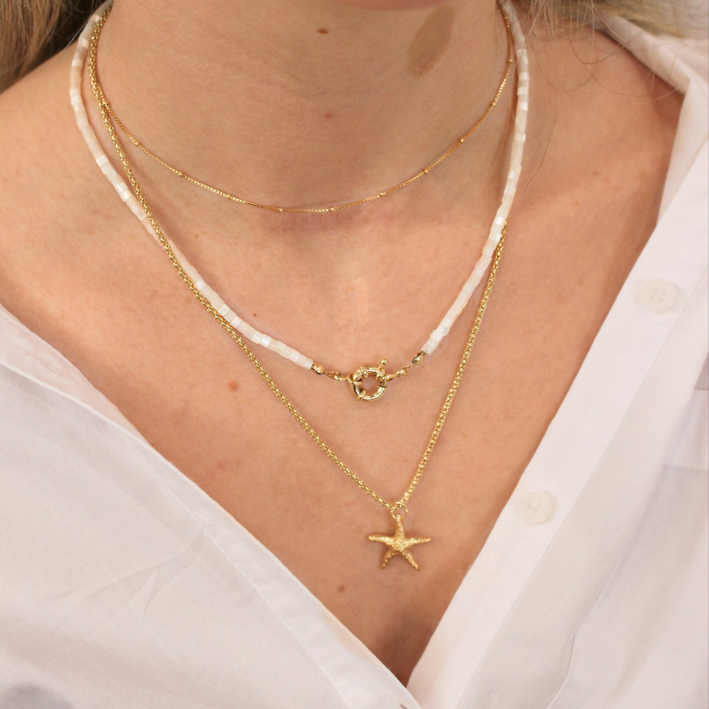 Natural Shell Beads Choker Style Necklace ∙ Mother of Pearl Shell 16''