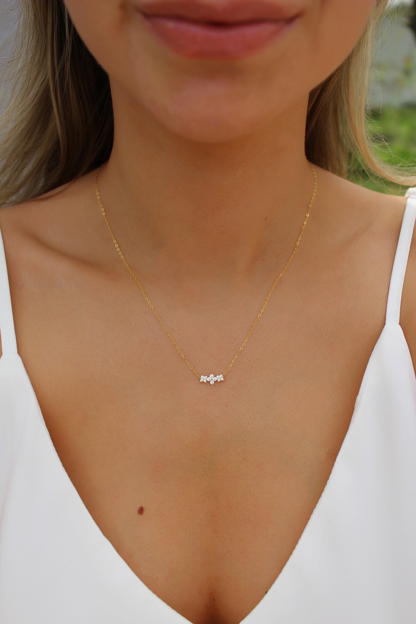 925 Sterling Silver Dainty Flower Necklace ∙ Trio Flower Chain