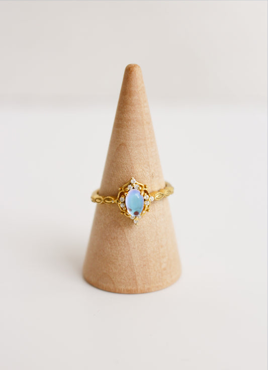 18k Moonstone Ring in 925 Sterling Silver Vintage Princess Adjustable Ring