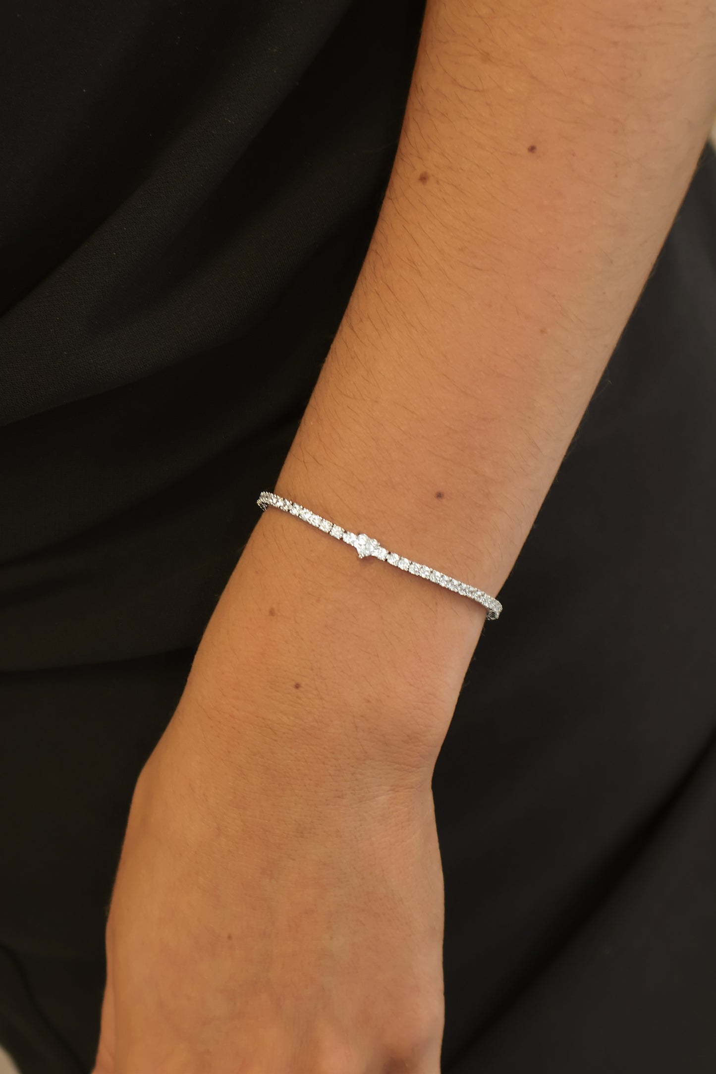 Minimalist Heart Tennis Bracelet in Silver Plated