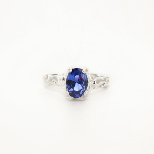 Waterproof ∙ Blue Sapphire Zirconia Ring in 925 sterling silver ∙ Oval cut ∙ Adjustable Ring ∙ Irregular shape ∙ Gift for her