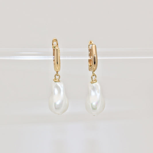 MUSE - 14K Gold and Vegan Baroque Pearls Irregular Earrings