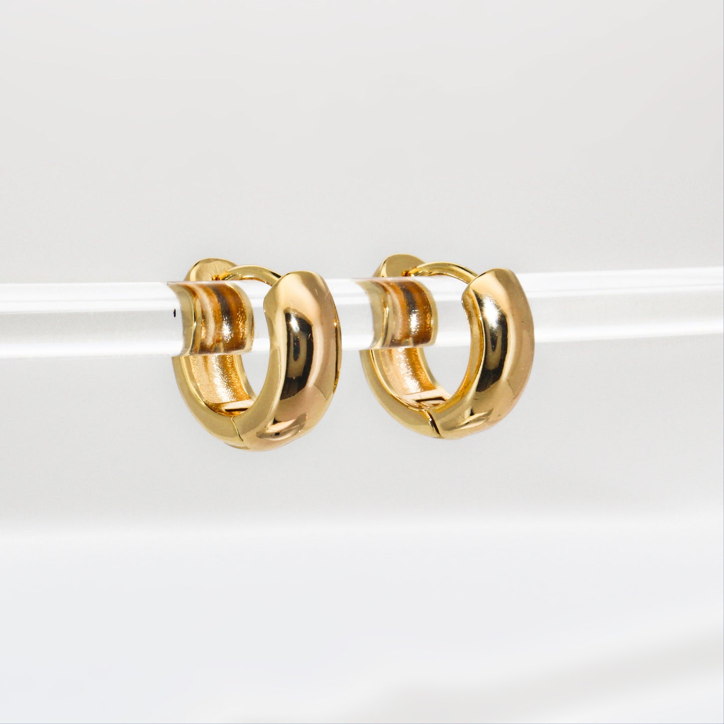 Boucles d'oreilles créoles épaisses remplies d'or 14 carats | 14mm