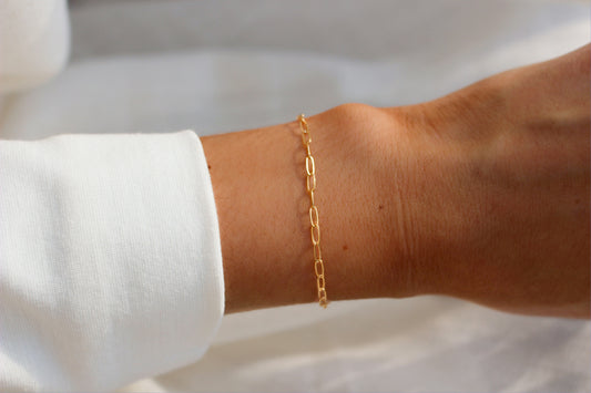 Waterproof ∙ 14k Gold Filled Small Paperclip Bracelet ∙ Handmade Bracelet ∙ Waterproof Bracelet ∙ Allergy Free Jewelry ∙ Friendship Bracelet