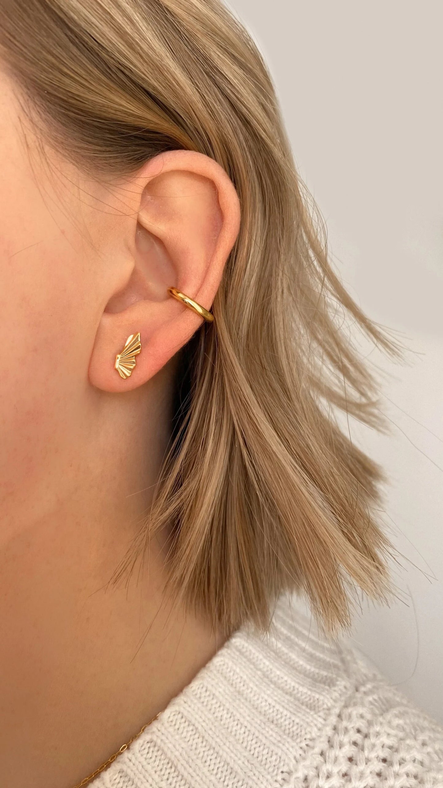 18k Gold Vermeil Simple Thin Band Ear Cuff ∙ No Piercing
