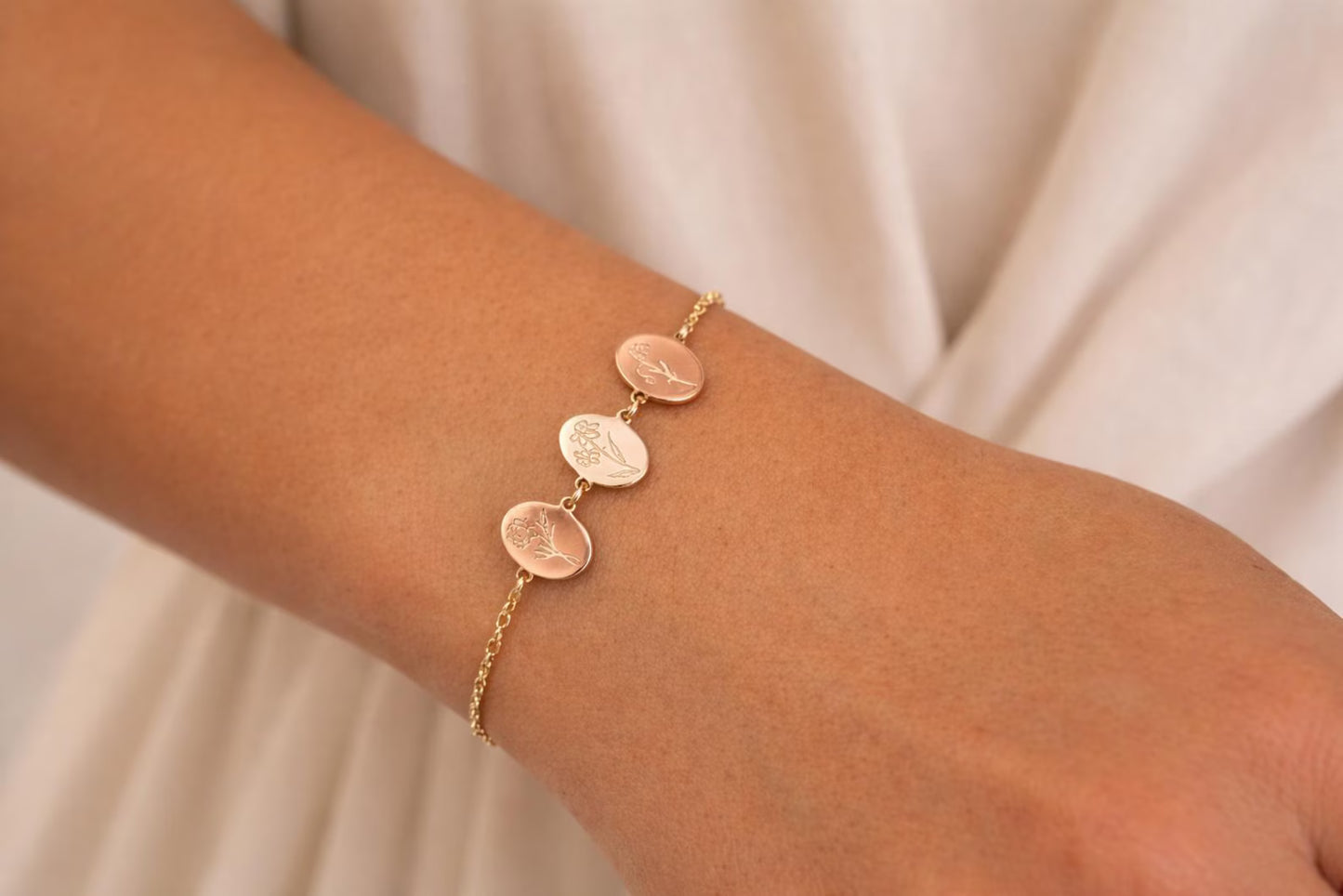 Birth Flower Bracelet in 14k Gold Filled · Waterproof Bracelet · Botanical Bracelet