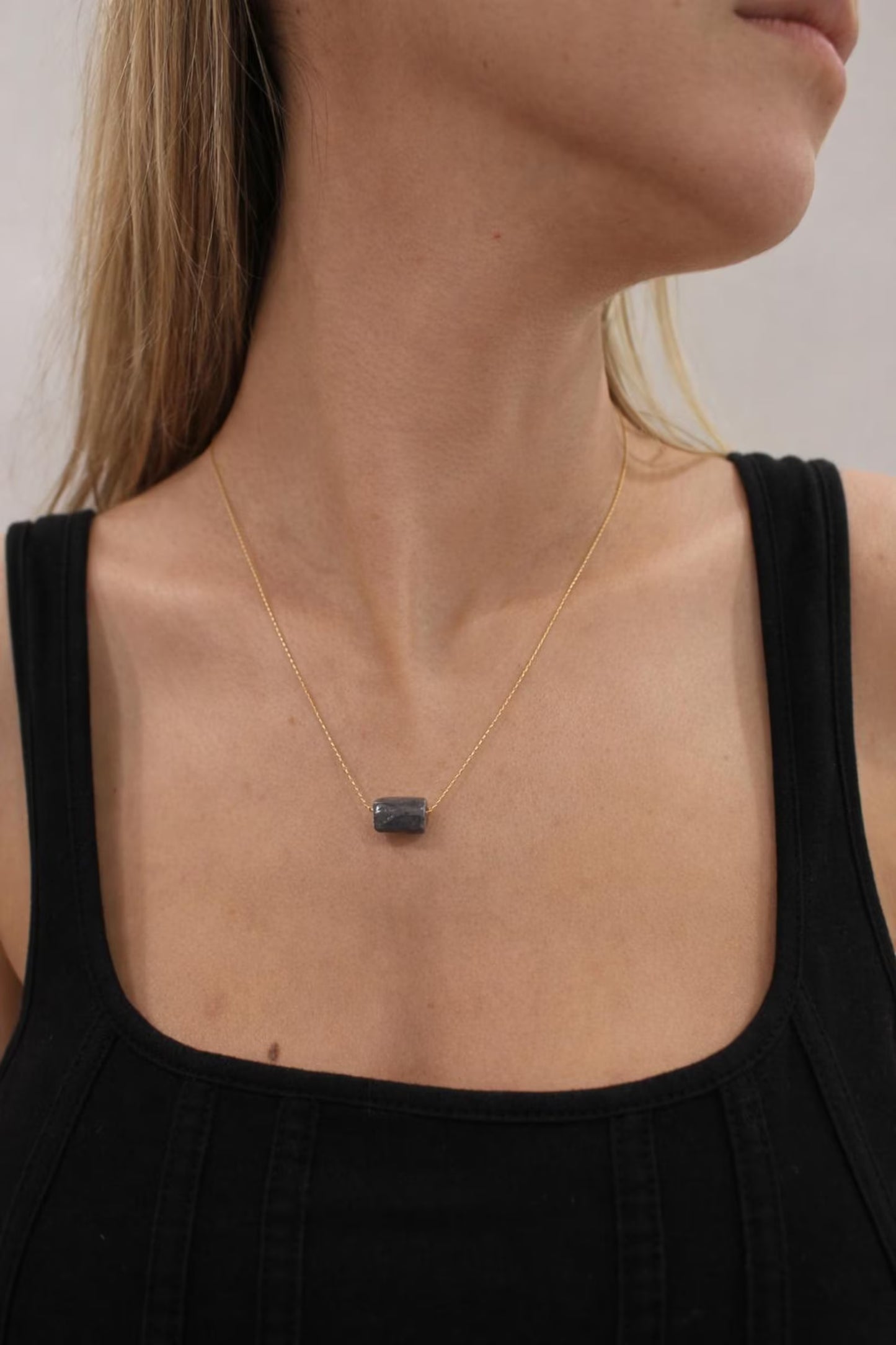 Gemstone Raw Crystal Necklace in 14k Gold Filled · Natural Freeform Stones · Labradorite Moonstone Peridot Rose Quartz Carnelian Necklace